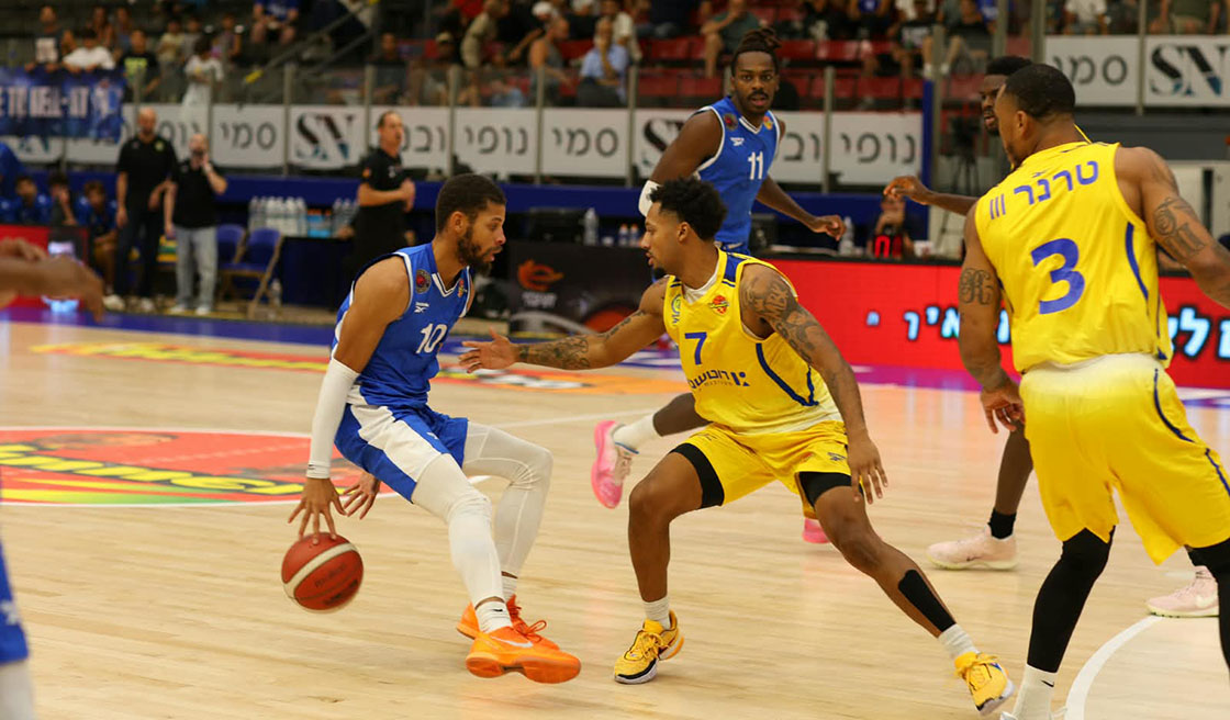 ניצחון בכורה לאהרוני ושחקניו ב-2026/27